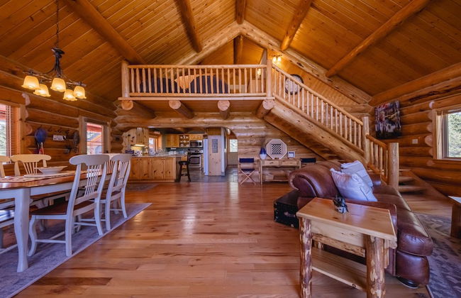 Maggies Cabin w/ Boat Rental - Photo 17