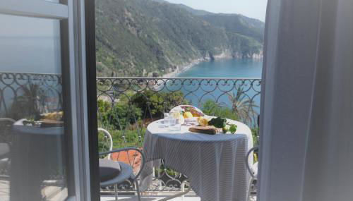 My Place Your Place - Foto 4