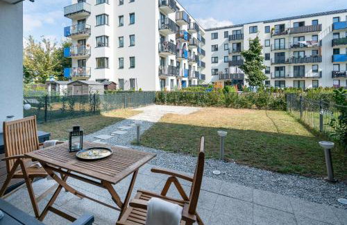 Elegant apartment with private garden, AC and garage, near airport - Foto 3