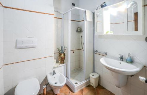 Cozy Apartment In Montecastelli Pisano - Foto 16