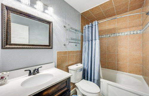 San Antonio Retreat w/ Fenced Pool, Near SeaWorld - Foto 18