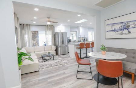 Sojourn Aviators Dream on Back River - Foto 15