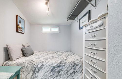 Updated Home 2 Mi to Beach in Crescent City! - Foto 19