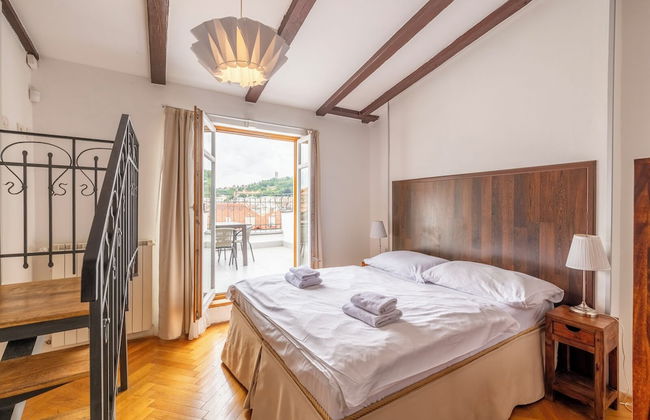 Janáčkovo nábřeží - Riverside Residence - Foto 1