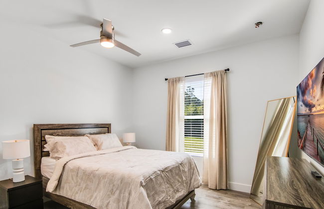 6BR Sleeps 15 Pool BBQ Firepit Games Stables More! - Foto 4