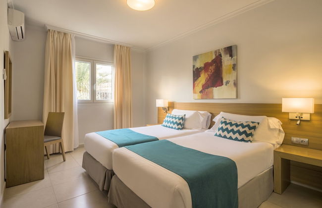 Aparthotel ILUNION Costa Sal Lanzarote - Photo 27