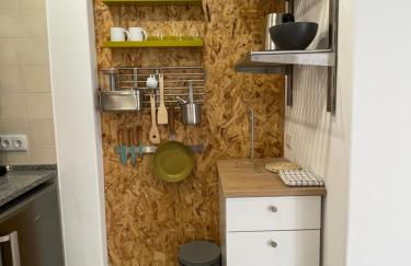 1bd Apartment close to beach - Foto 7