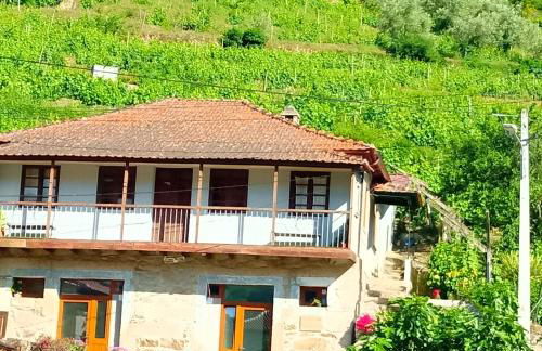 D. Maria São Pedro de Balsemão - Photo 1