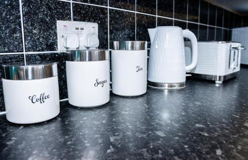 Stunning 3Bedroom Home Ideal for Long & Short Stay - Foto 30