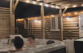 Luxury Boutique retreat, hot tub, dog friendly - Foto 55