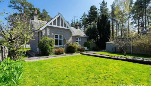 Station Cottage Dinnet Aboyne Aberdeenshire - Foto 1, Garden, Garden view