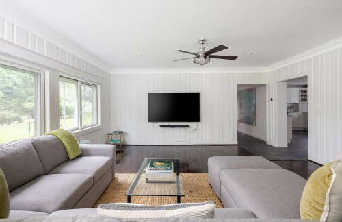 Summerwood by Rove Travel Home with Pool & Hot Tub - Foto 5