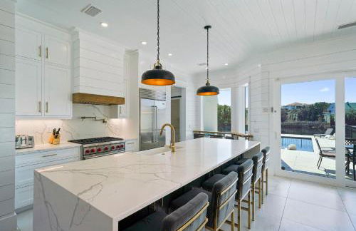 Water's Edge - Luxury Lakefront Beach House with Private Pool & Community Amenities - Foto 10