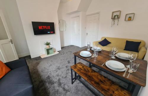 5 bed sleeps 6, 2 miles (7 mins) from city centre - Foto 8