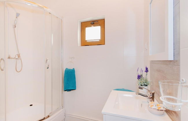 Holiday Homes With Fireplace , Summer Pool - Foto 4