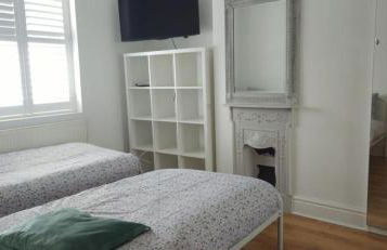 8 Guests - Free Parking - Full Equipped House - Foto 15