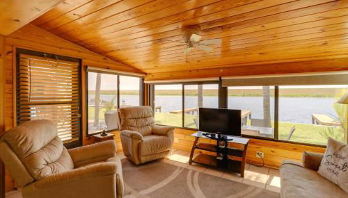 Boat, Fish and Swim Lakefront Cabin in Okeechobee! - Foto 5