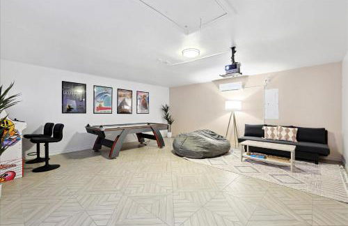 Luxury Gem in the Forest-Pool&Jacuzzi&Cinema&Games - Foto 34