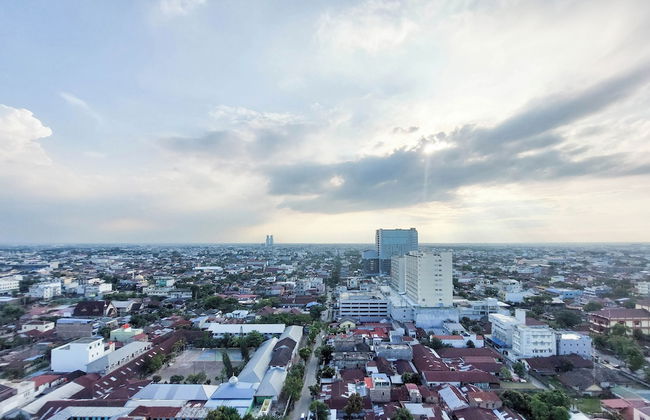 Cozy And Strategic Studio Apartment At De Prima - Photo 13