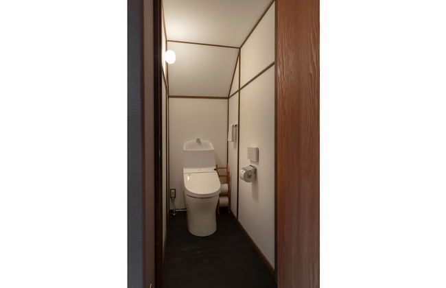 Hinaya Higashiyama - Photo 19