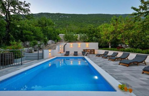 Amazing Home In Vrgorac With Wifi - Photo 15