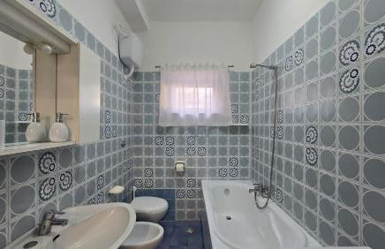 Marsi Apartment - Appartamento vicino al mare e all'Istituto Santo Stefano - Foto 21