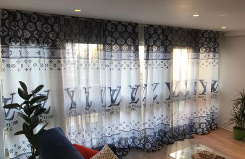 ChezClervie Nanterre City Paris La Défense Arena - Foto 1