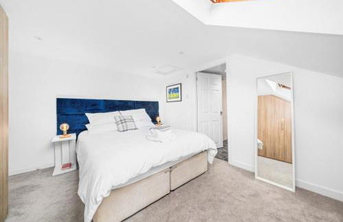 Perfect location for beach and golfing - Photo 23