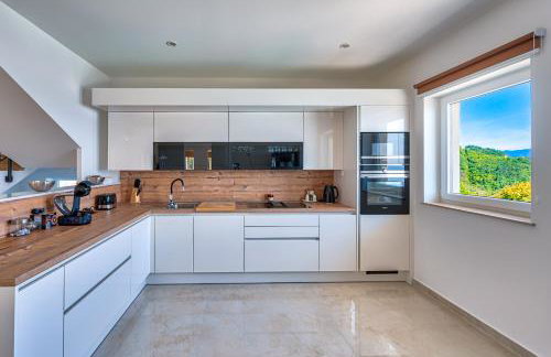 Villa Esarjo with Heated Pool and Sea View - Foto 24