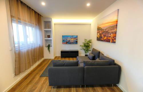 Cozy Apartment With Garden - Photo 16