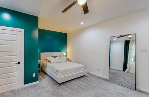 Modern Dallas Retreat 5 Mi to Dtwn Pets Welcome - Foto 11