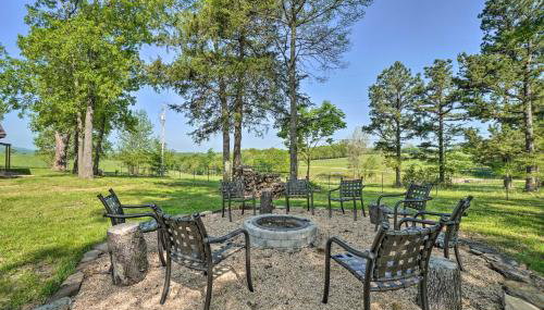 Relaxing Rural Harrison Home - 11 Mi to Town - Foto 3