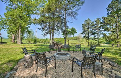 Relaxing Rural Harrison Home - 11 Mi to Town - Foto 3