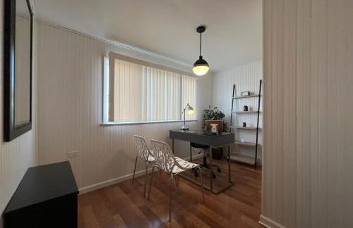 The B&W Haven 5BR Home with yard theater - Foto 70