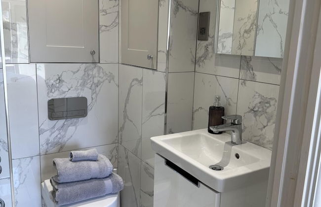 Beautiful 1-bed Studio in Bourne end - Foto 14