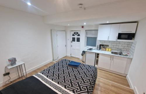 Cosy studio by Emirates Stadium 1 stop to Eurostar - Foto 7