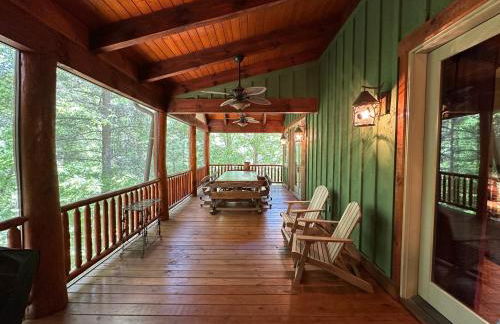 Luxury Mountain Retreat with views, fire pit, and creek - Foto 16