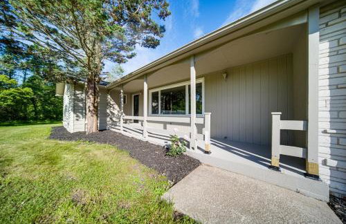 Home < 1 Mi to Lake Erie & Shades Beach Park! - Photo 20