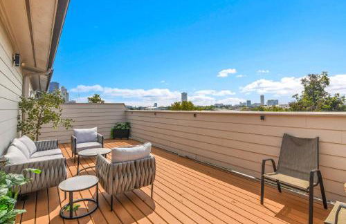 Luxury Oasis: Houston Rooftop Skyline - Foto 47