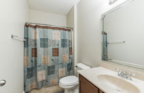 Incredibly Spacious Carmel Home with Fully Equipped Kitchen - 4700 Sq Ft! Sleeps 15! Pet Friendly! home - Foto 24