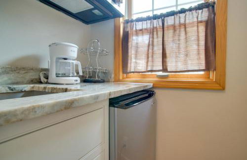 Walk to Beach and Lighthouse Oak Bluffs Studio! - Foto 12