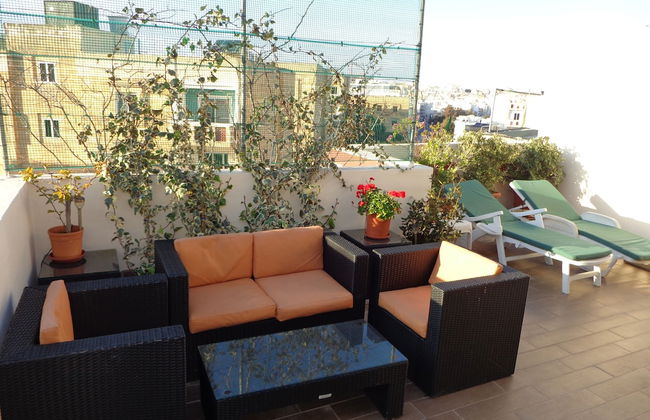 Lovely Penthouse With Private sun Terrace Between Valletta and Sliema - Foto 14