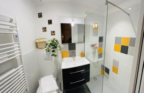 Charming Duplex with balcony - Huez - Photo 7