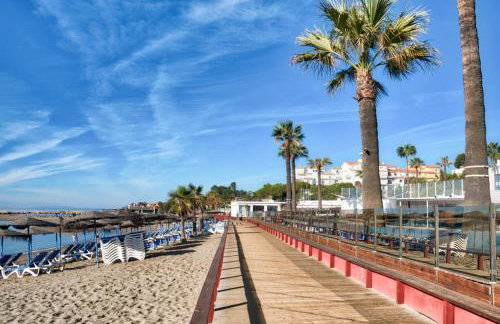 PLAYAS DEL DUQUE, PUERTO BANUS, GOLF .PLAYA Y COMPRAS - Photo 9