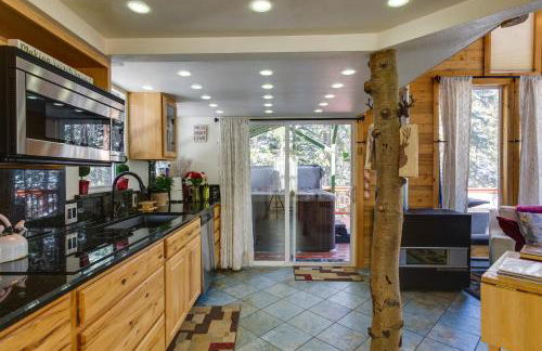 Idaho Springs Cabin with Hot Tub on Half Acre! - Foto 15