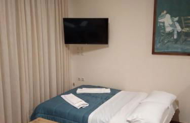 View apartment - Photo 8