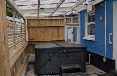 Synod Farm Cottage, 5 Person Hot Tub, Pets Welcome - Photo 45