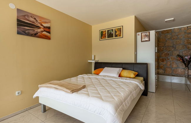 Captivating Holiday Home in Tribanj near Sea - Foto 4