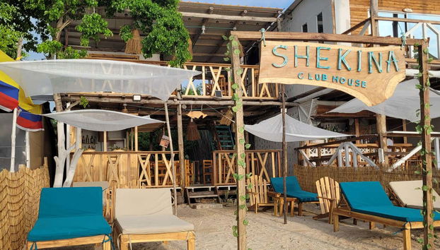 Ci godremo lo Shekina beach club