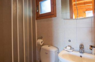 Aliki Guest House - Photo 25